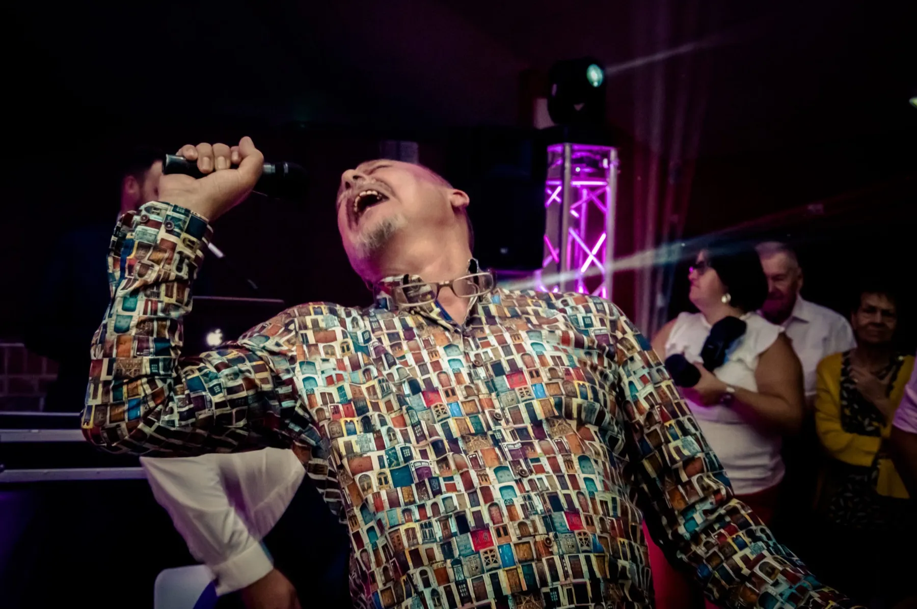 Soirée de mariage, danse et fête des invités (photo 68)